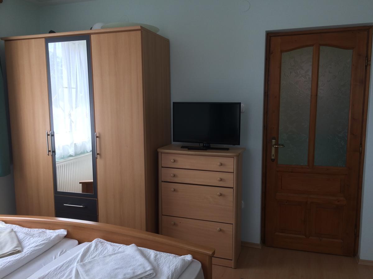 Cedrus Apartmanhaz - Cedrus Koez 7 Zalakaros Exterior photo